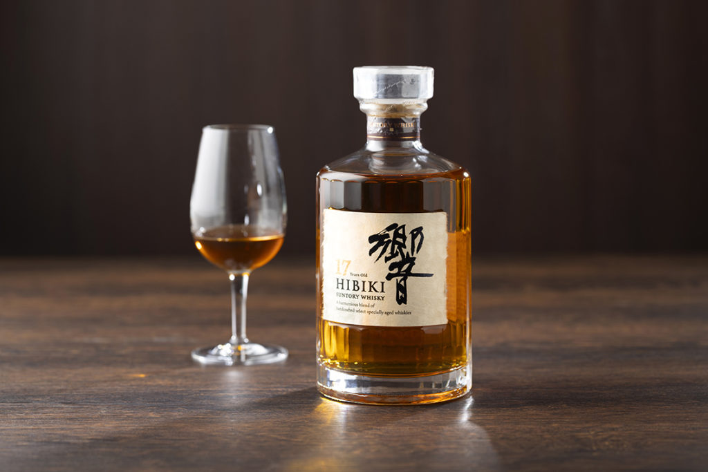 Hibiki 17 Year Old Japanese blended whisky bottle with tasting glass at Tokyo Dome Hotel Bar 2000 special offer November 2025